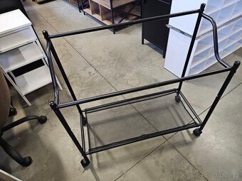 Nový mobilní koš na prádlo nebo hračky - 4