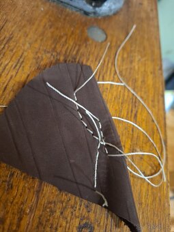 Prodám šicí stroj bagan - 4