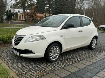 Lancia Ypsilon 1.3 multijet 70kw 2011 - 4