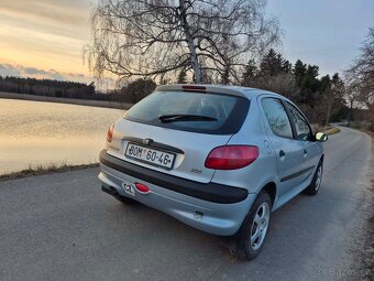 Peugeot 206 - 4