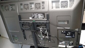 Panasonic TX-50VT20E plasma ,umí 3D - 4