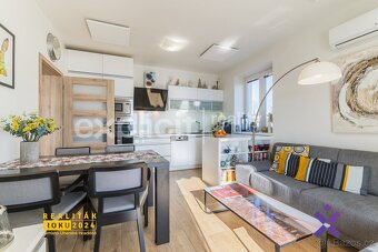 Prodej bytu 3+kk 65 m2 s vlastní zahradou 127 m2 a dvěmi stá - 4