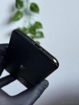 iPhone 11 Pro 256GB - 100% baterie - 4