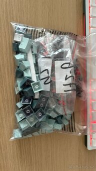 ThundeRobot Wired Mechanical Keyboard Red switch K87R-GL - U - 4