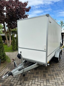 Skříňový přivěsný vozík 2000 kg bržděný - 4