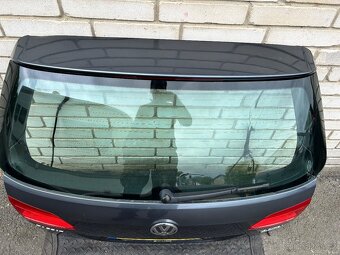 Páté dveře VW Passat B7 LK7X - 4