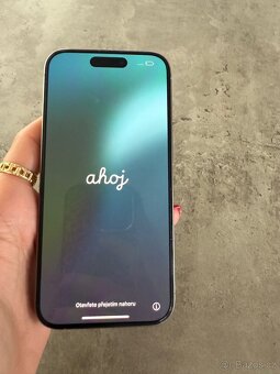 Iphone 15pro 256GB přírodní titan - 4