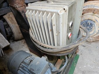 ELEKTROMOTOR 0.75/1.1kW 680/1410ot - 4