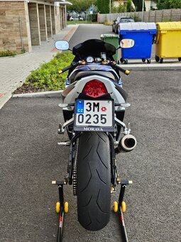 Suzuki Gsx-r 1000 K4 - 4