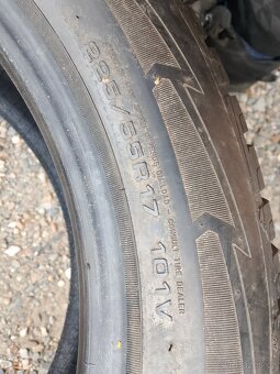225/55/17 101v Goodyear - zimní pneu 4ks - 4
