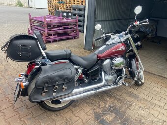 Honda shadow 750 - 4