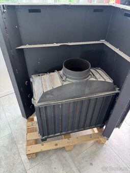Prodám krbovou vložku - 4