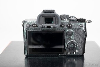 Sony a7IV - 4