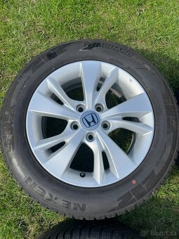 215/60 R16 Honda alu kola zimní pneu - 4