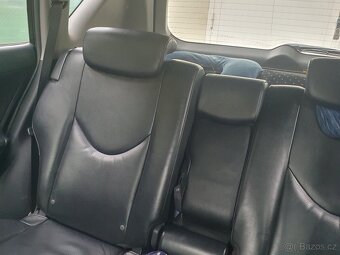 Toyota RAV 4 2011, 4x4 - 4