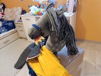 Hobby Horse - 4