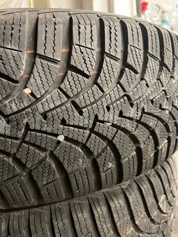 Zimní pneu 205/55 R16 - 4