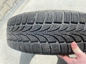 Zmní pneu NOKIAN 195/66 R15 - 4