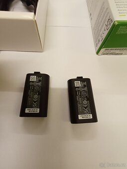 Originální baterie do ovladače na Xbox One - 4