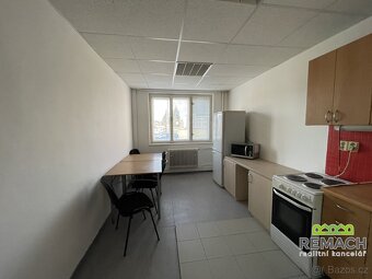 Pronájem, Rodinné domy, 180 m2 - Staré Město, ev.č. 02874 - 4