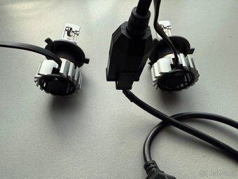 LED H4 Ultinon Pro6000 HL PHILIPS VW Multivan T6 - 4