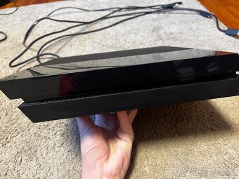 PlayStation 4 500GB - 4