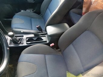 Mazda 3 - 4