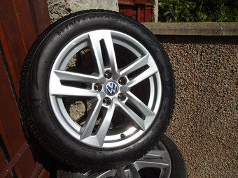 Superb III, Passat B8 - zánovní zimní alu kola 17" 5x112 - 4