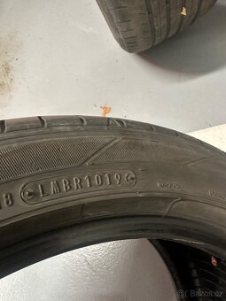 225/45 R17 - 4