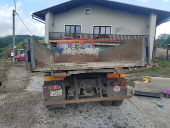 Liaz hákový nosič kontejnerů - 4