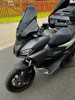 Aprilia SR GT 125 - 4