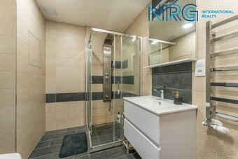 Pronájem bytu 2+kk s balkónem a parkovacím stáním - 4