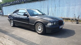 Bmw e36 coupe - 4