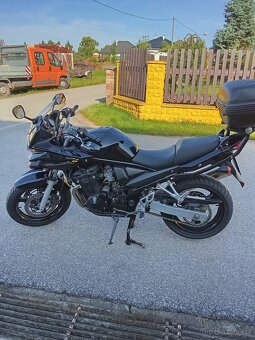 Suzuki Bandit 650S - 4