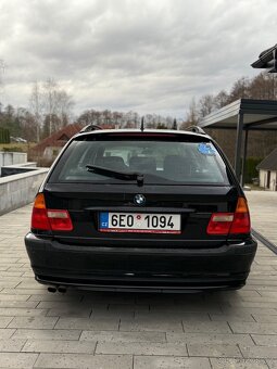Bmw 320i touring - 4