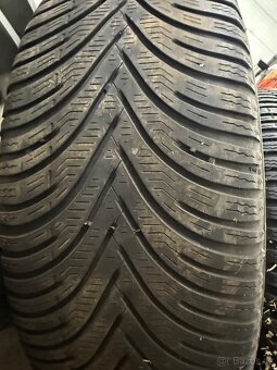 Mercedes W204 r17 255/45 - 4