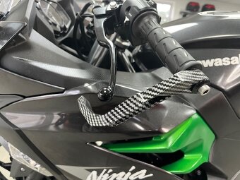 KAWASAKI NINJA 400 - 4