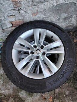Prodám zimní pneu a originální ALU Škoda Kodiaq R17 - 4