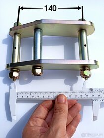 HOUPAČKA LISTOVÉHO PERA NISSAN PATROL K160/260 - 4