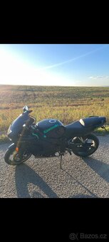 Prodám Kawasaki ZX 6 R - 4
