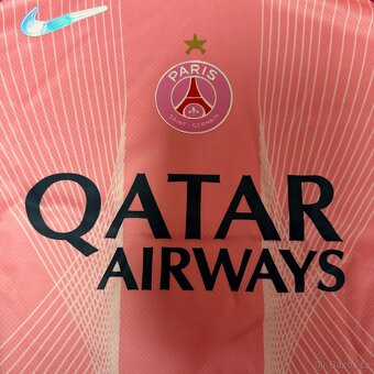 Nový dres Paris Saint- Germain (PSG) - 4