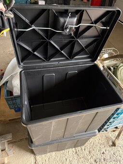 Plastová bedna na nářadí - 4