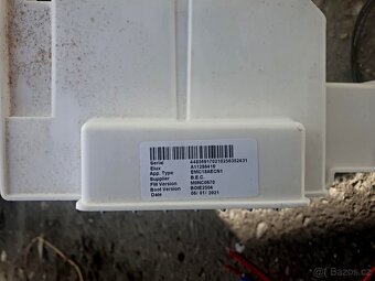 DILY Z PRACKY-ELECTROLUX/ZANUSSI/,HORNI PLNENI - 4