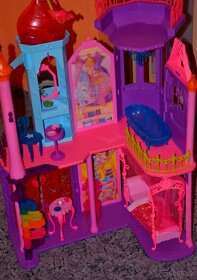 Zamek Barbie - 4
