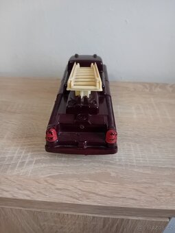 Retro bakelitové autíčko - 4
