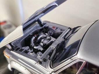 BMW 2002 TURBO 1:18 Kyosho - 4