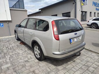 Ford Fokus 1.6 66kw 2007 - 4
