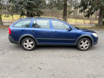Škoda Octavia Scout 1.8tsi 4x4 - 4