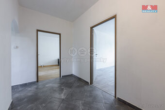 Prodej bytu 3+1, 67 m², Cheb, ul. 17. listopadu - 4