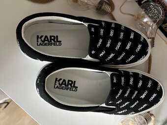 Nové bity Karl Lagerfeld, velikost 38 - 4